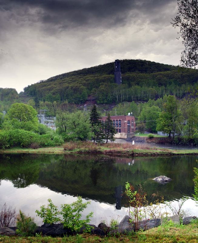 The black tower over Dam no. 5
